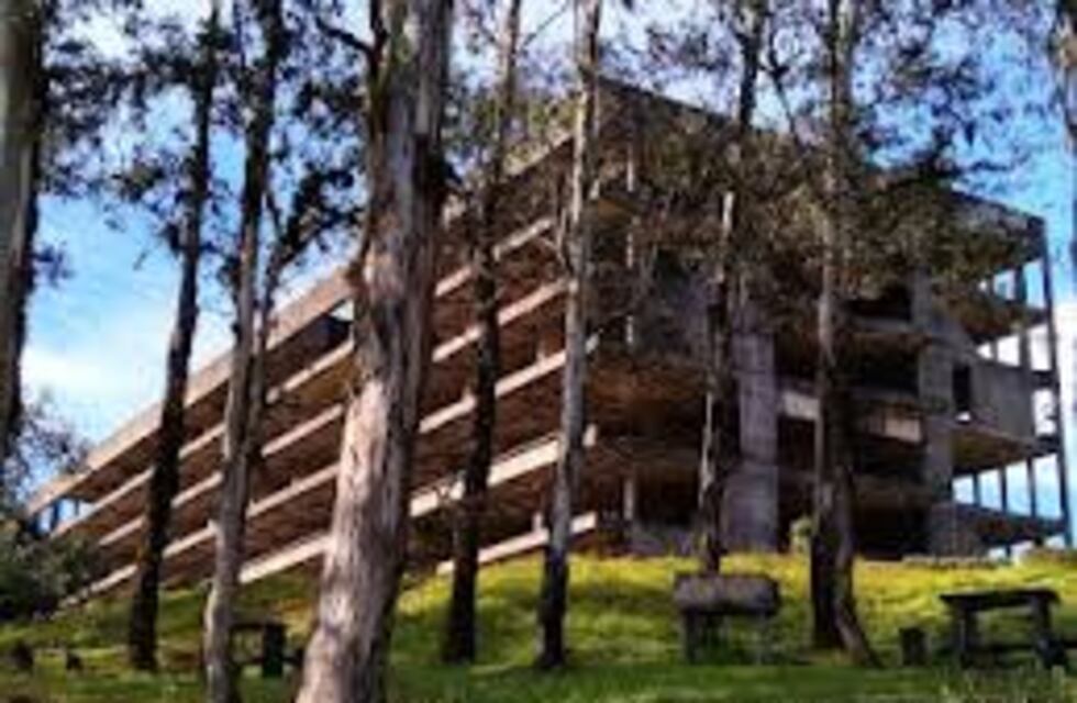 Ciudad Universitaria: Álvaro Bravo explicó los alcances del informe ambiental de la UNT