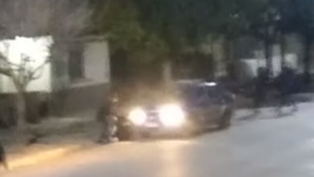 El video de un testigo de un violento operativo policial (La Voz).