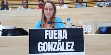 Luciana Echeverría volverá a denunciar a Oscar González.