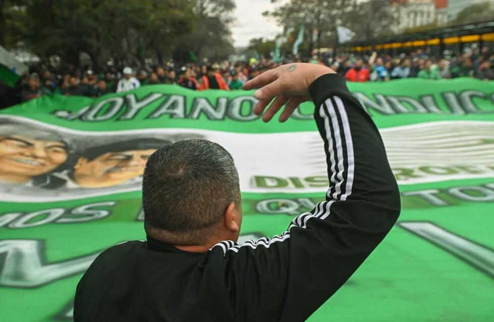 Pablo Moyano y Camioneros piden un aumento del 100% en las paritarias: “Es una necesidad básica”