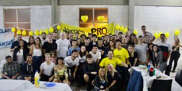 Este jueves por la noche, se realizó una reunión en la que participaron funcionarios, concejales y referentes del espacio político a nivel local.