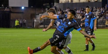 Racing lo pierde ante All Boys y se quedó con 10, por la expulsión de Lucas Flores (3). La pasa mal la Academia (Prensa Racing).