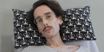 El desgarrador relato de un conocido influencer tras revelar que padece cáncer: “No olvides vivir”.