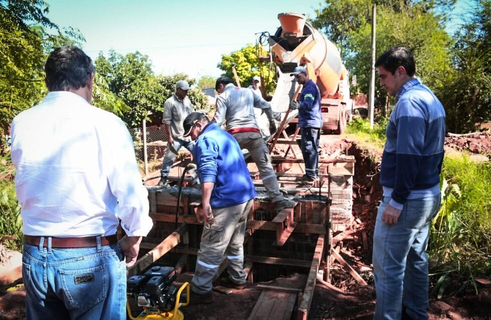 Obras en Eldorado: arranco la segunda etapa de la construcción de un puente en el barrio Avanti