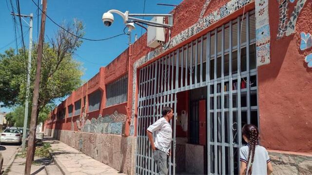 La institución sufrió ocho robos en poco más de 30 días.