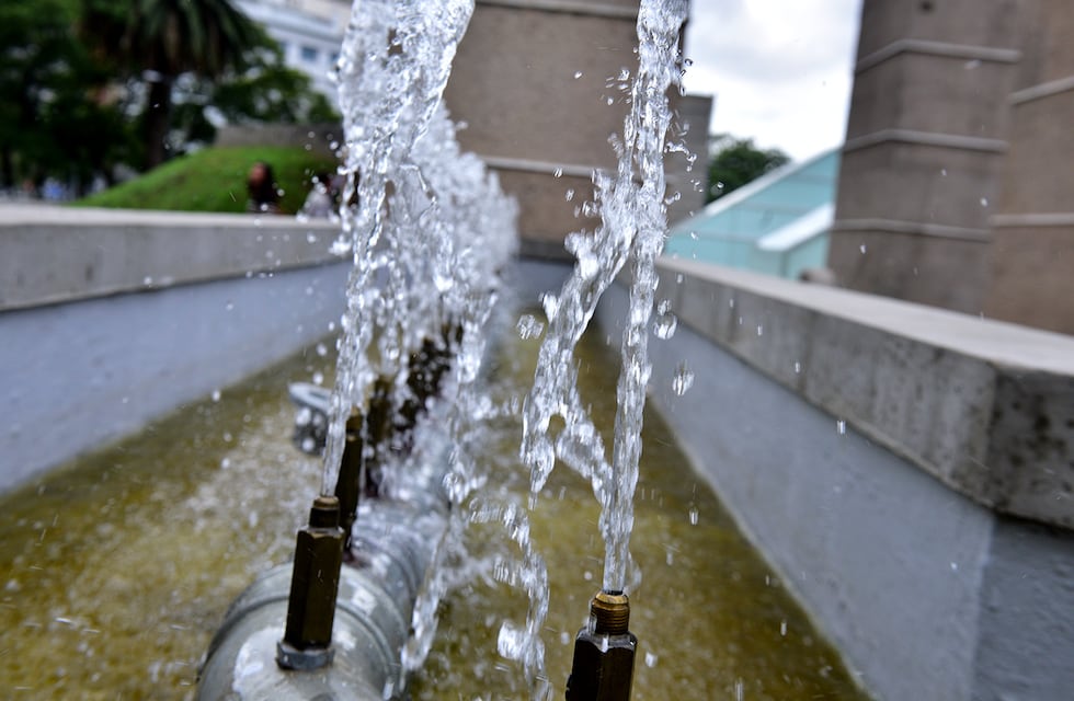 Plaza España de Córdoba: el exorbitante valor de los picos de bronce robados