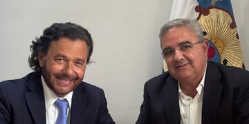 Los gobernadores firmaron nuevos protocolos de cooperación en el marco de Argentina Cobre 2025. Buscan seguridad jurídica y equidad tributaria.