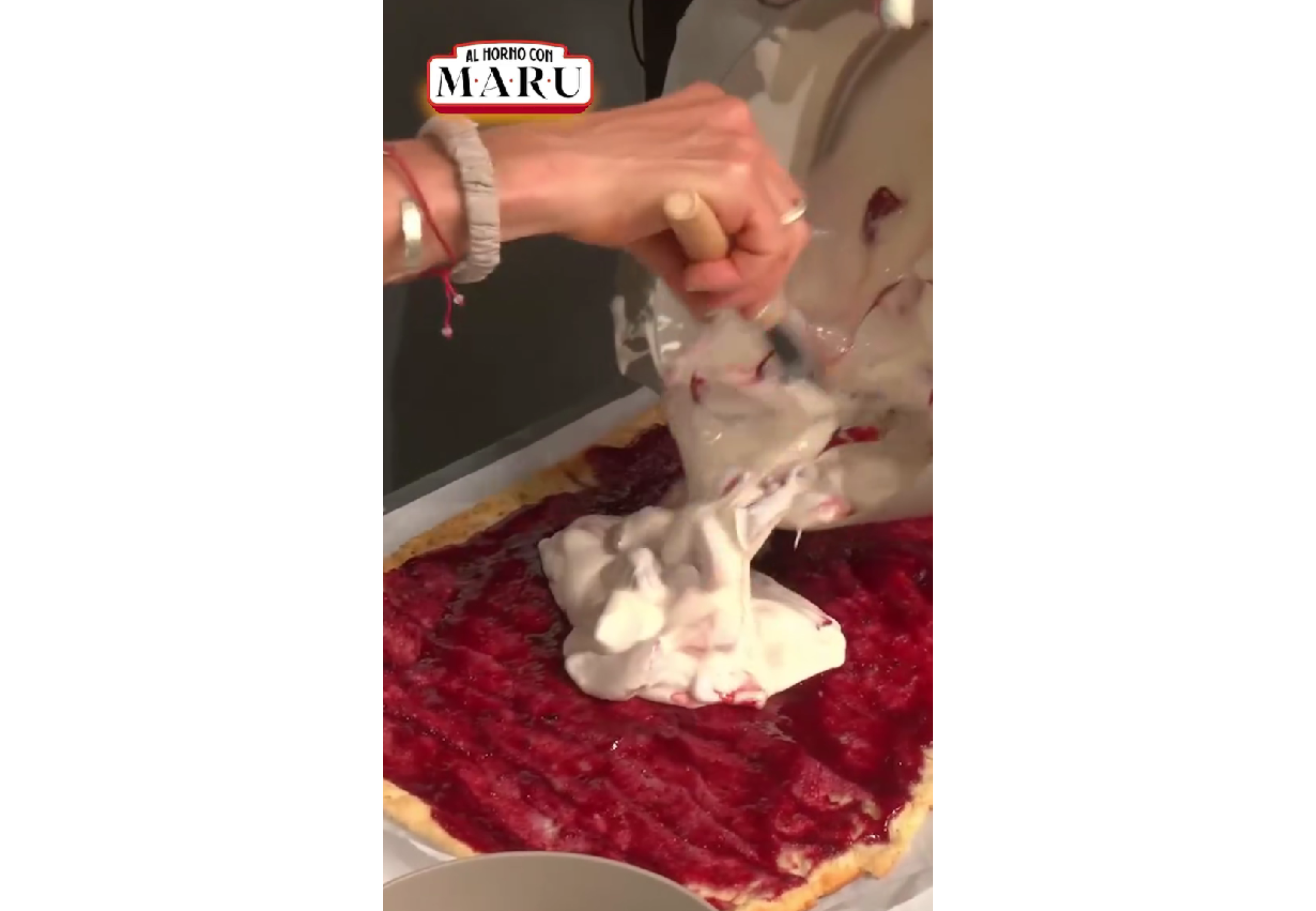 Así se hace este pionono.