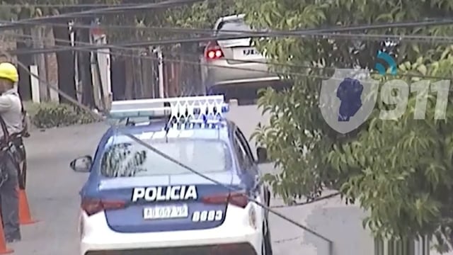 La Policía detuvo a una pareja que había robado una rueda de auxilio.