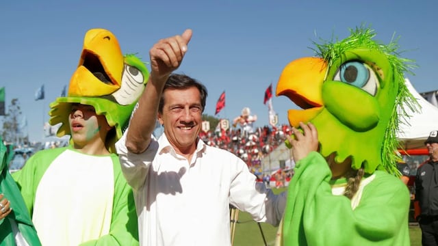 La segunda jornada del “Finde Estudiantil” fue la ocasión para que el gobernador Carlos Sadir sume su apoyo a la campaña contra el bullying "No seas parte del daño" .