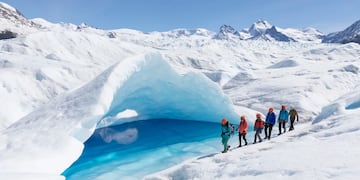 La actividad idónea para aprovechar en el hielo patagónico.