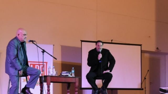 Edgardo Peretti y Diego Lisandro, en la presentación del libro de la Liga Rafaelina de Fútbol