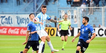 Atlético Tucumán recibió hoy a Talleres de Córdoba en un partido válido por la fecha 13 de la Zona A. (Télam)