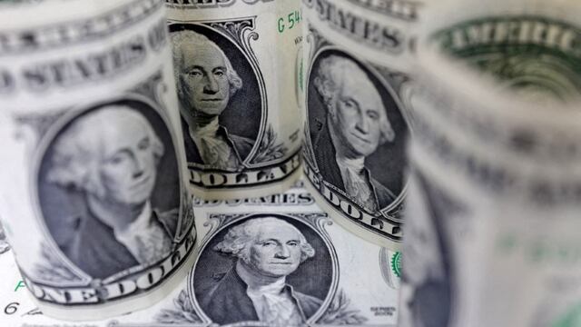El dólar "Blue" cerró a 550 $