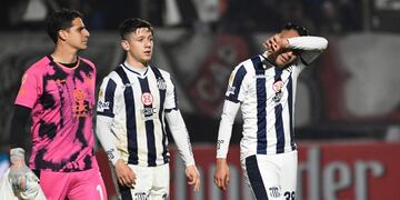 Alan Aguerre y Rodrigo Garro, las figuras de Talleres ante Platense (Foto: Fotobaires).