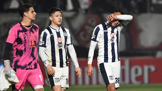 Alan Aguerre y Rodrigo Garro, las figuras de Talleres ante Platense (Foto: Fotobaires).