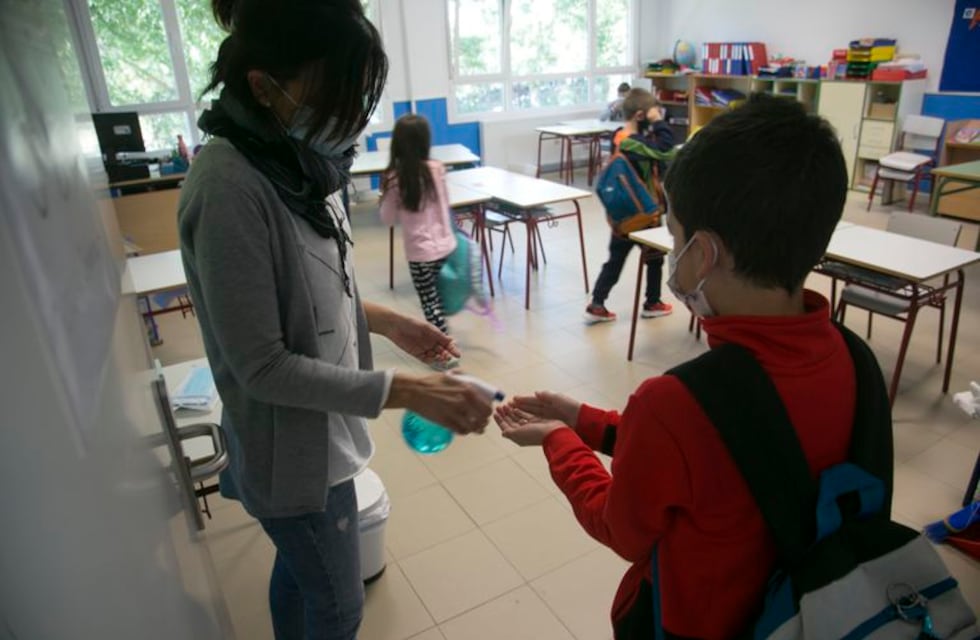 Para los sindicatos docentes “las clases presenciales no están garantizadas”