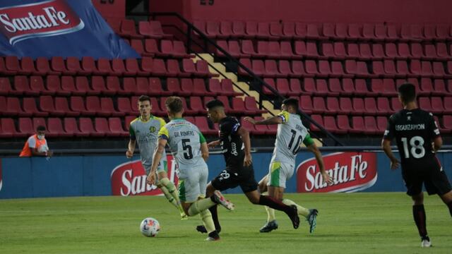 Colón derrotó 2 a 1 a Aldosivi (Prensa Colón)