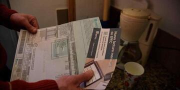 Vuelve a aumentar la luz en Córdoba ante la suba de la energía mayorista. (La Voz)