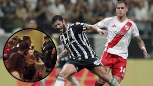 Incidentes en Mendoza con hinchas de River por vuelo suspendido.