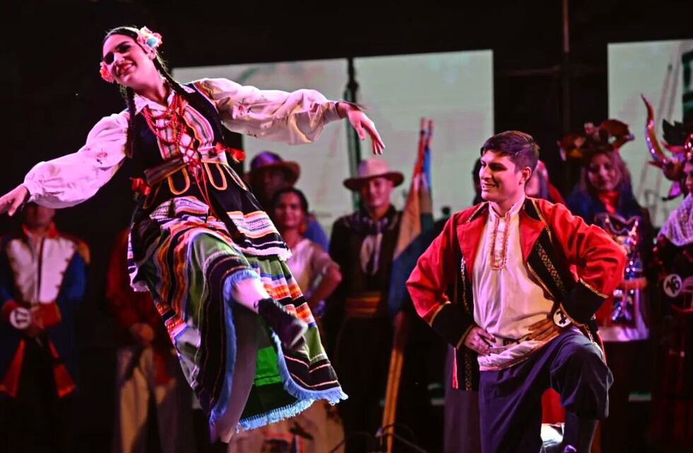 Fiesta de las Colectividades en Rosario: habrá un día más de espectáculos y sorpresas “mundialistas”