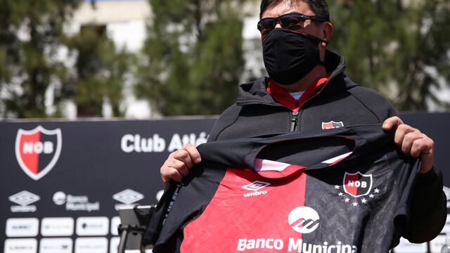 Presentación de Burgos en Newell's (@Newells)