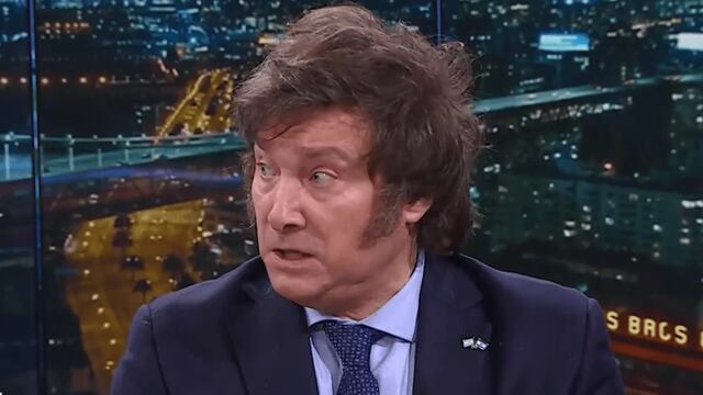 Javier Milei puso sobre la mesa la idea de privatizar los clubes. (A24)