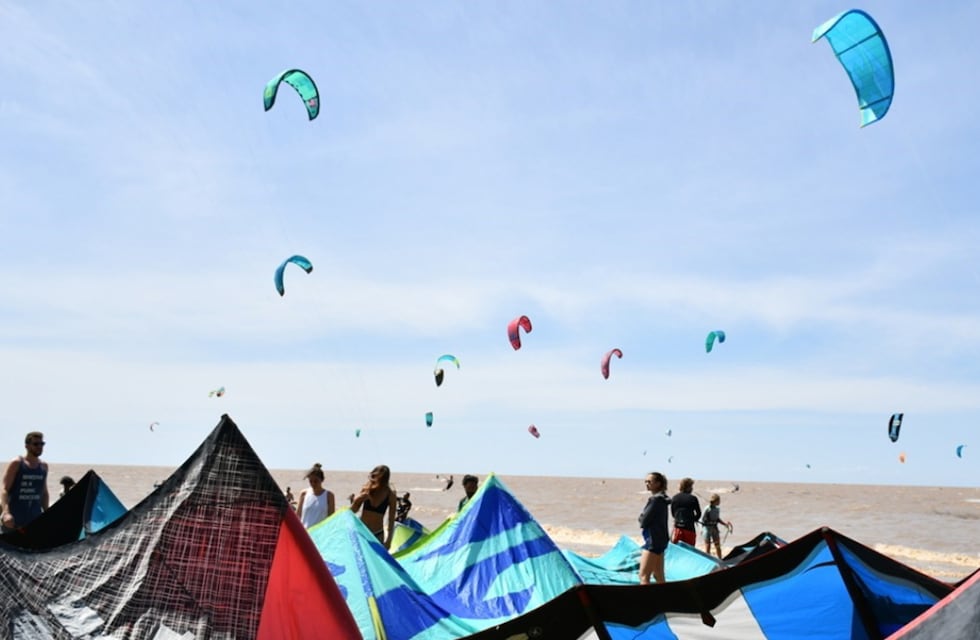 Escapada cerca de Buenos Aires: qué hacer en Magdalena, el destino que posee una magnífica playa y queda a solo dos horas de CABA