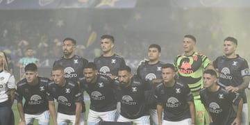 La formación de Belgrano en la Bombonera, con cinco juveniles que por primera vez juegan en este escenario.