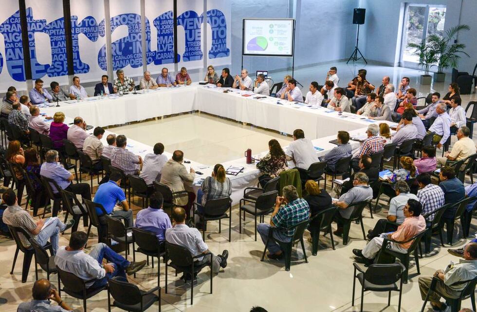 Municipales insisten con la reapertura de paritarias