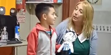 Un cordobés de 5 años eligió a un futbolista como su héroe.