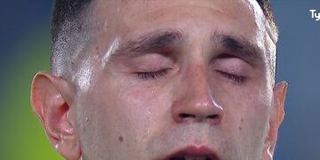 La emoción del Dibu Martínez