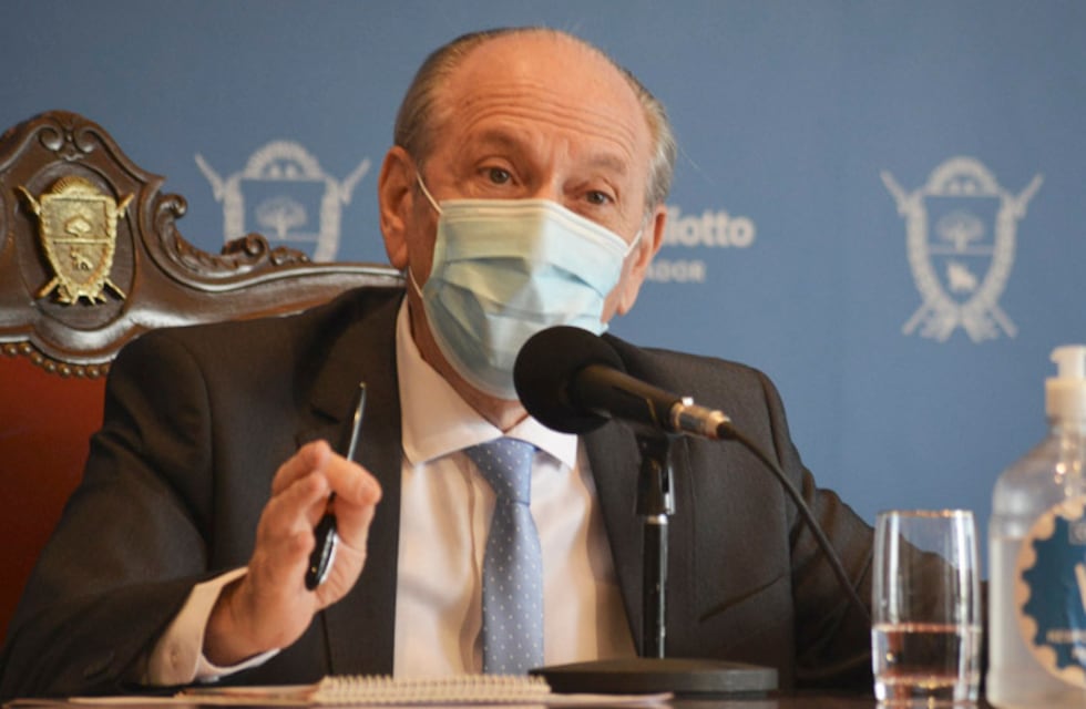 “A este ritmo de contagios va a colapsar el sistema de salud”, dijo Kohan