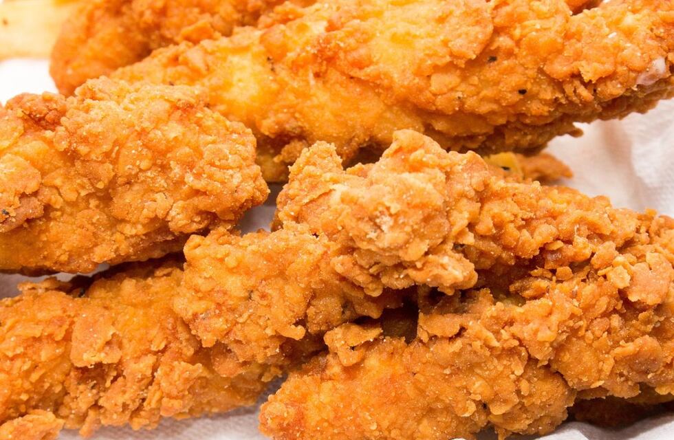 Furor por el pollo frito en Mendoza: aprendé como cocinarlo al estilo crocante norteamericano