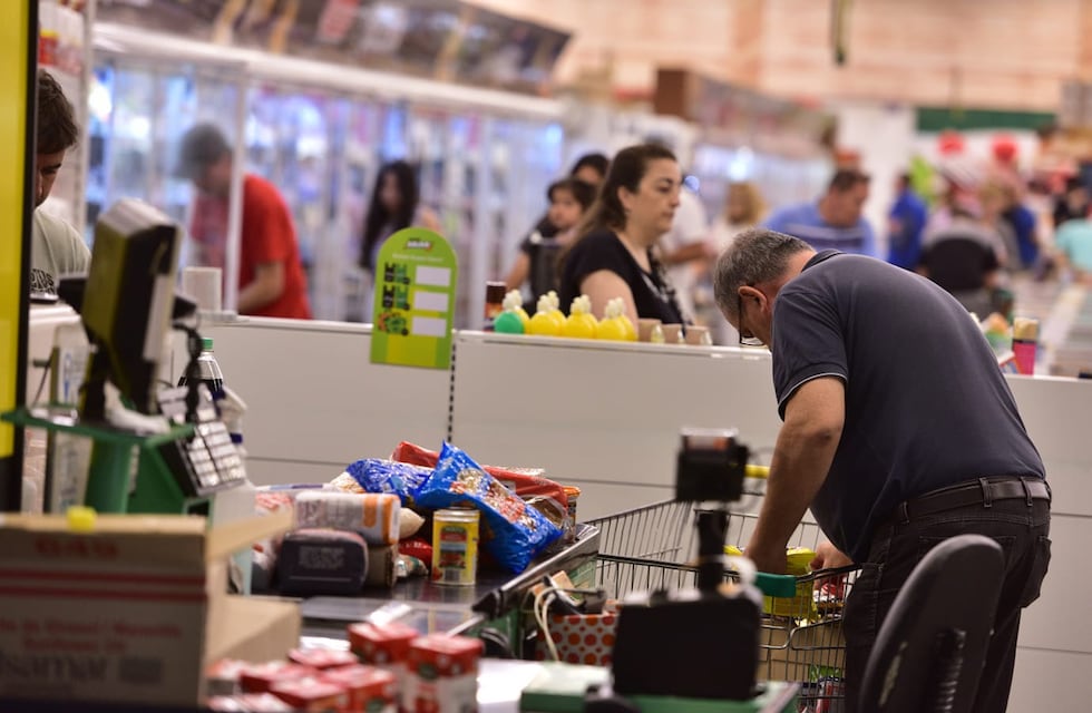 Canasta básica: en diciembre, una familia de cuatro integrantes necesitó $495.798 para no ser pobre