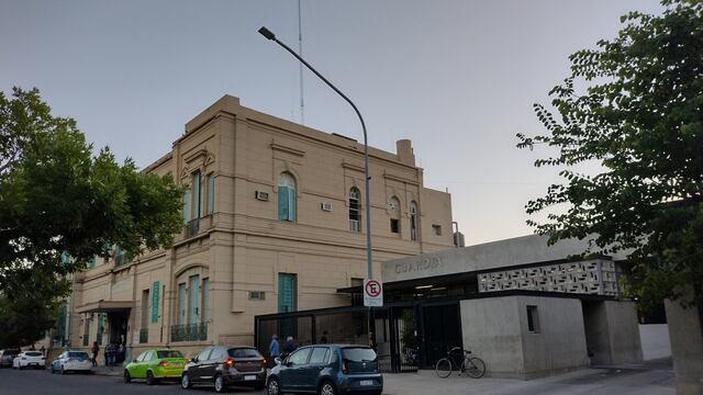 La victima fue operada en el Hospital José María Cullen. (@veroensinas)