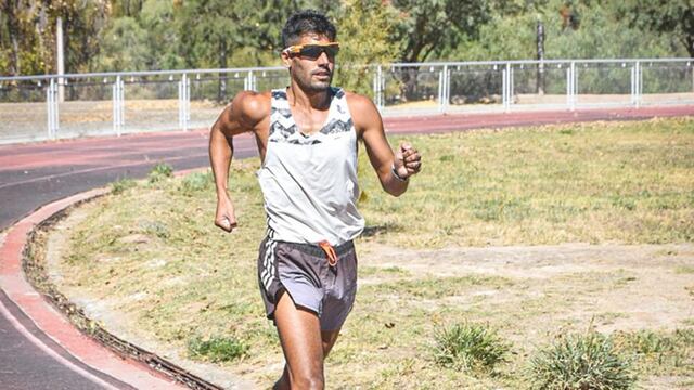 El santiagueño Cano consiguió la medalla de bronce en el Sudamericano de atletismo.