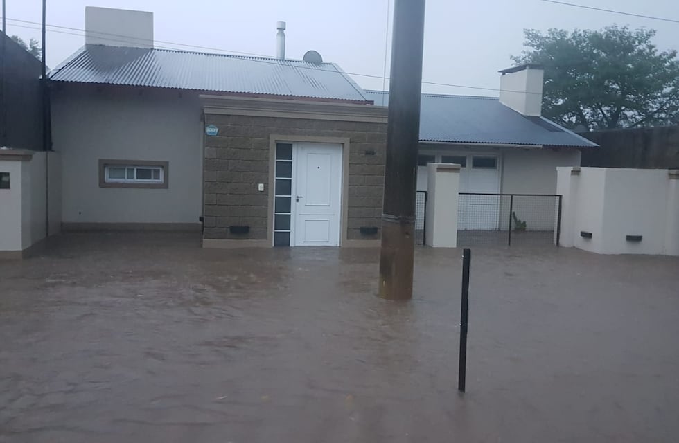 Sunchales, inundado: 140 mm en dos horas y media