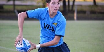 Dolores Berti, la jugadora mendocina de rugby femenino, integra el seleccionado nacional que busca clasificar al Mundial de Sudáfrica.