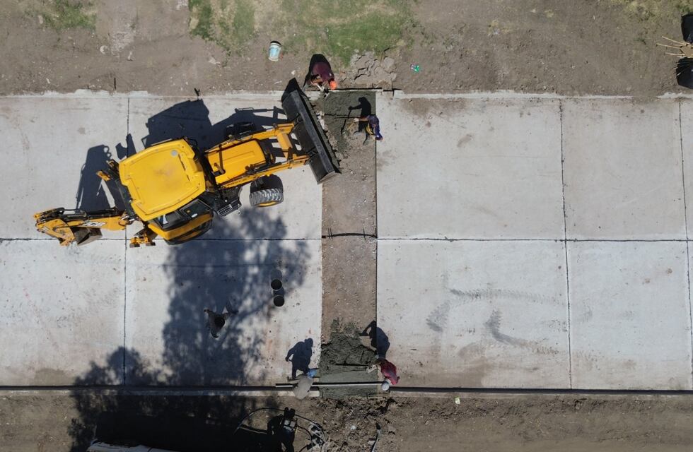 Avanzan a buen ritmo las obras de pavimentación de calles en Frontera
