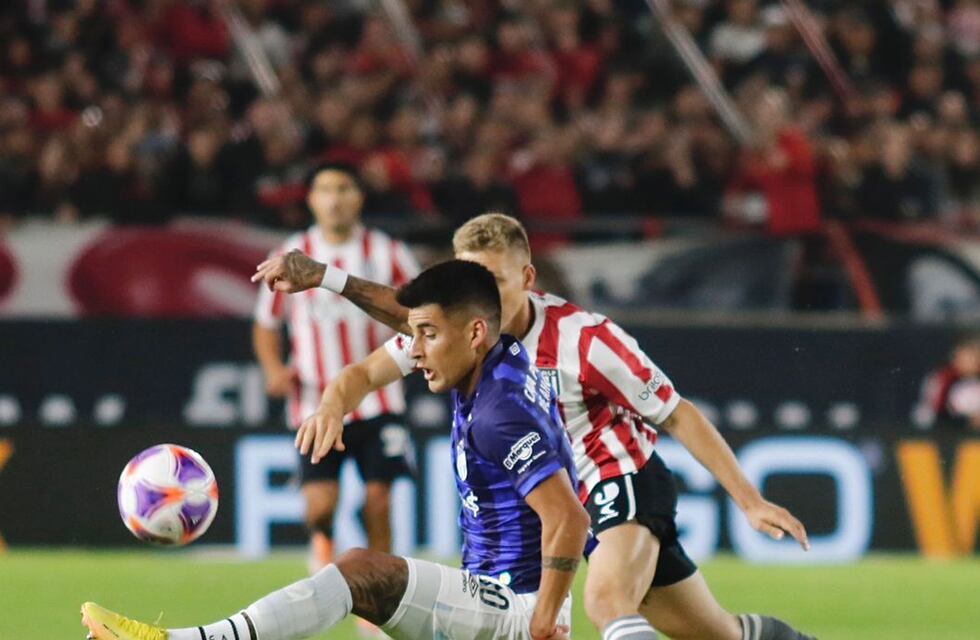 Atlético Tucumán y Estudiantes no se sacaron ventaja e igualaron sin goles en La Plata