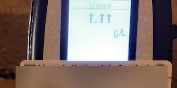Rompió el alcoholímetro: tenía más de 3 gr. de alcohol en sangre.