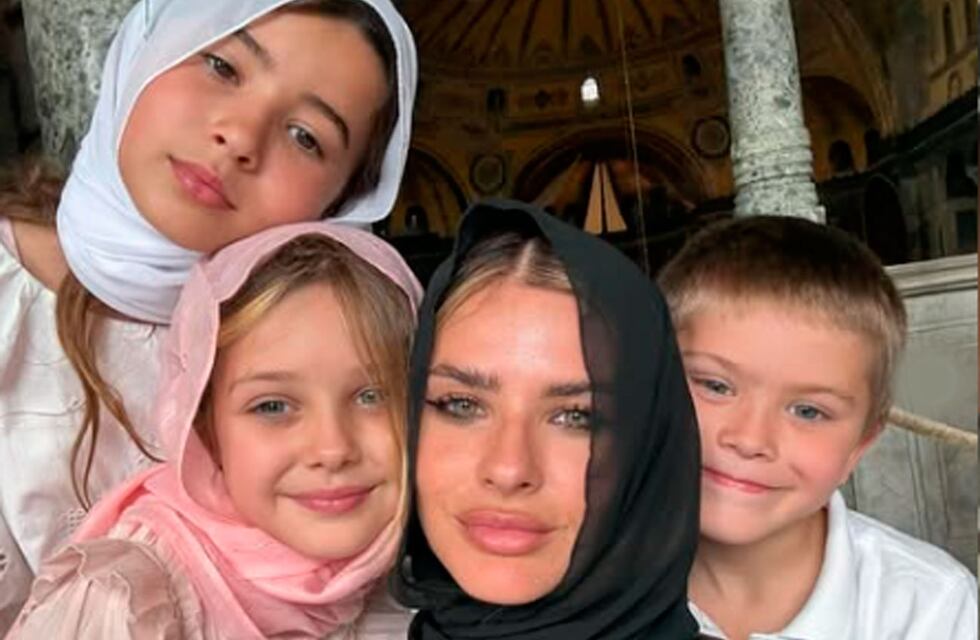La polémica actitud de la China Suárez con sus hijos Magnolia y Amancio durante su viaje a Turquía
