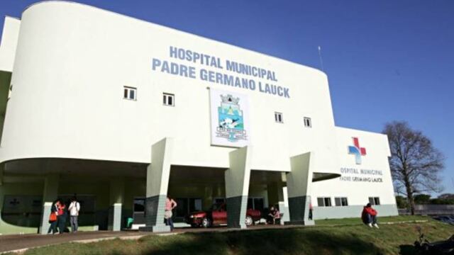 Frente del Hospital Municipal Padre Germano Lauck.