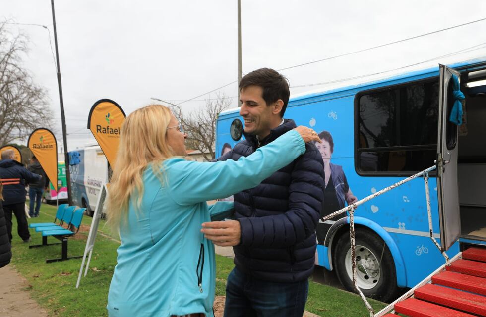 El Intendente visitó “La Muni en tu barrio” en su primera jornada