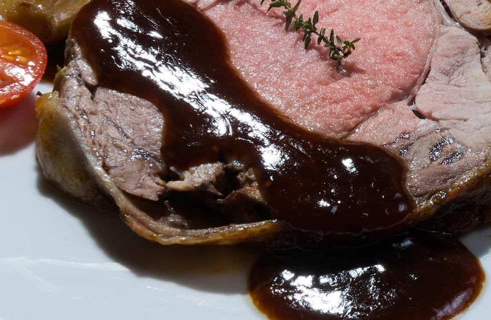 Salsa reducción de vino tinto, ideal para acompañar distintas carnes