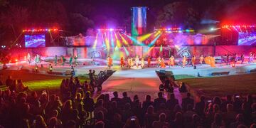 Vendimia 2022: Guadalupe es la nueva reina de Ciudad y la virreina es una profesora de 39 años. Foto: Municipalidad de la Ciudad de Mendoza.