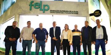 El presidente del Comité Nacional de la Unión Cívica Radical y gobernador de Jujuy, Gerardo Morales, visitó la sede de la Federación Empresaria de La Plata y mantuvo un encuentro con sus directivos.