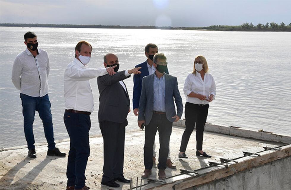Investigarán la propiedad de las tierras de la Escuela El Quebracho en Santa Elena