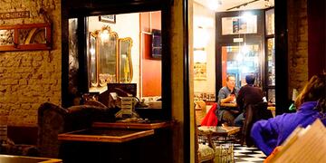 Amplían el horario de bares y restaurantes por el fin de semana largo (El Diario)